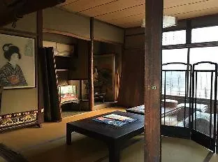 Pensión Hotel Tsukito Kioto Japón